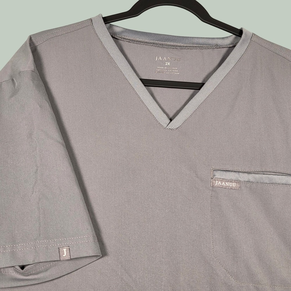 Jaanuu Mens 2XL Scrub Top Gray V-Neck Short Sleeve Graw J86055E